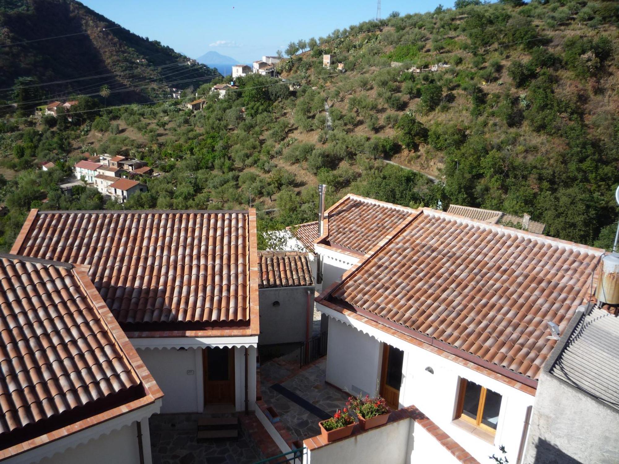 Borgo San Francesco Hotel Gioiosa Marea Exterior foto